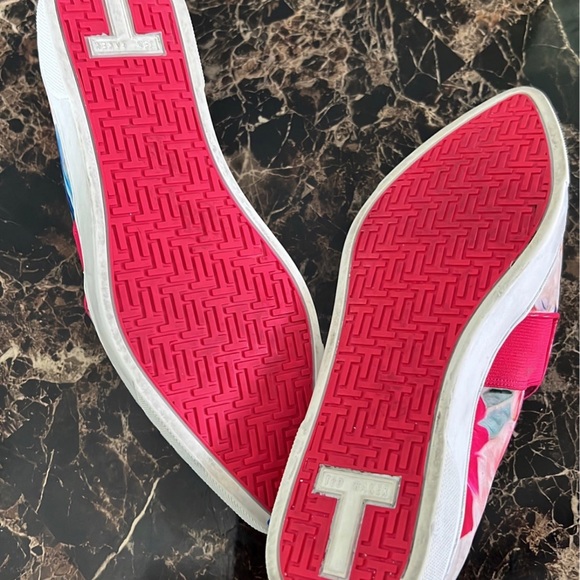 Ted Baker THFIA Floral shoe - Picture 3 of 6